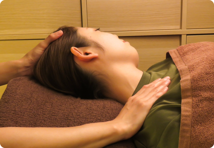 マッサージ 女性